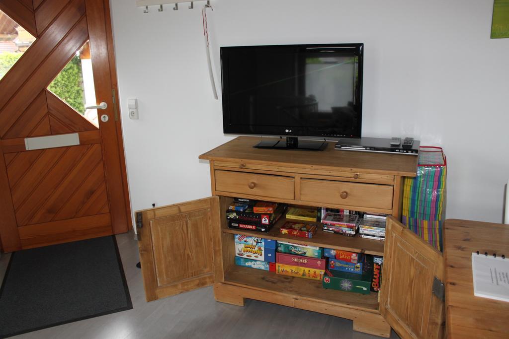 Ferienwohnung Morgentau คัปเพล-กราเฟินเฮาเซน ภายนอก รูปภาพ